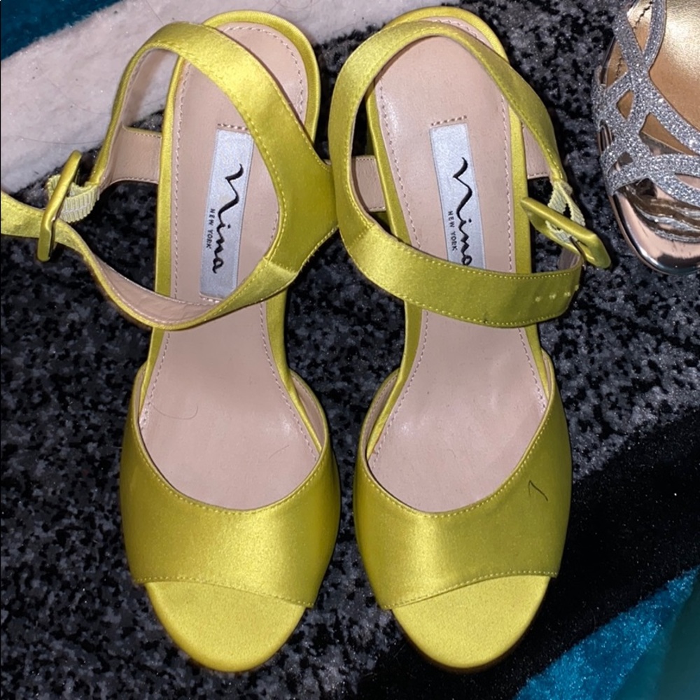 Brand new beautiful Nina heels